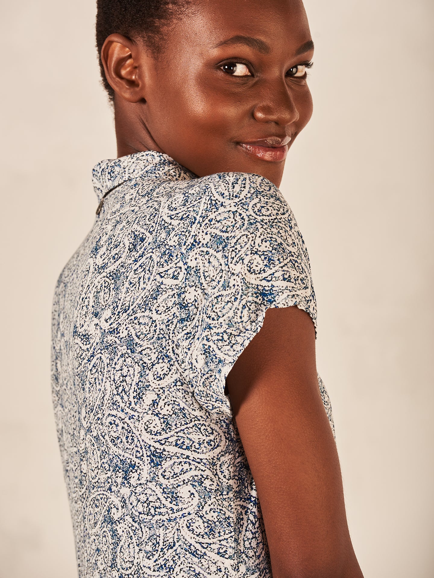 Kleid mit Kragen - Image 13