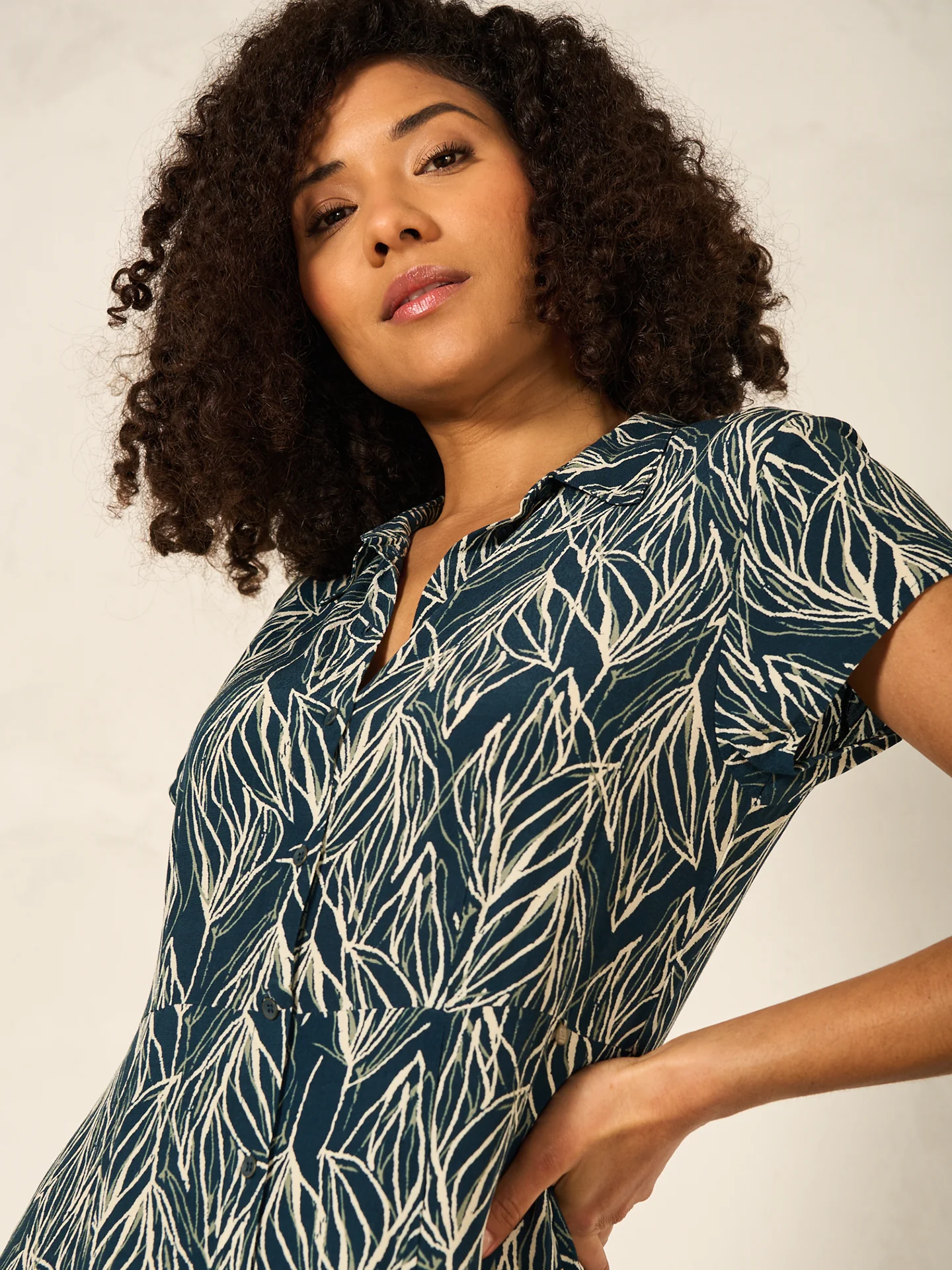 Kleid mit Kragen - Image 7