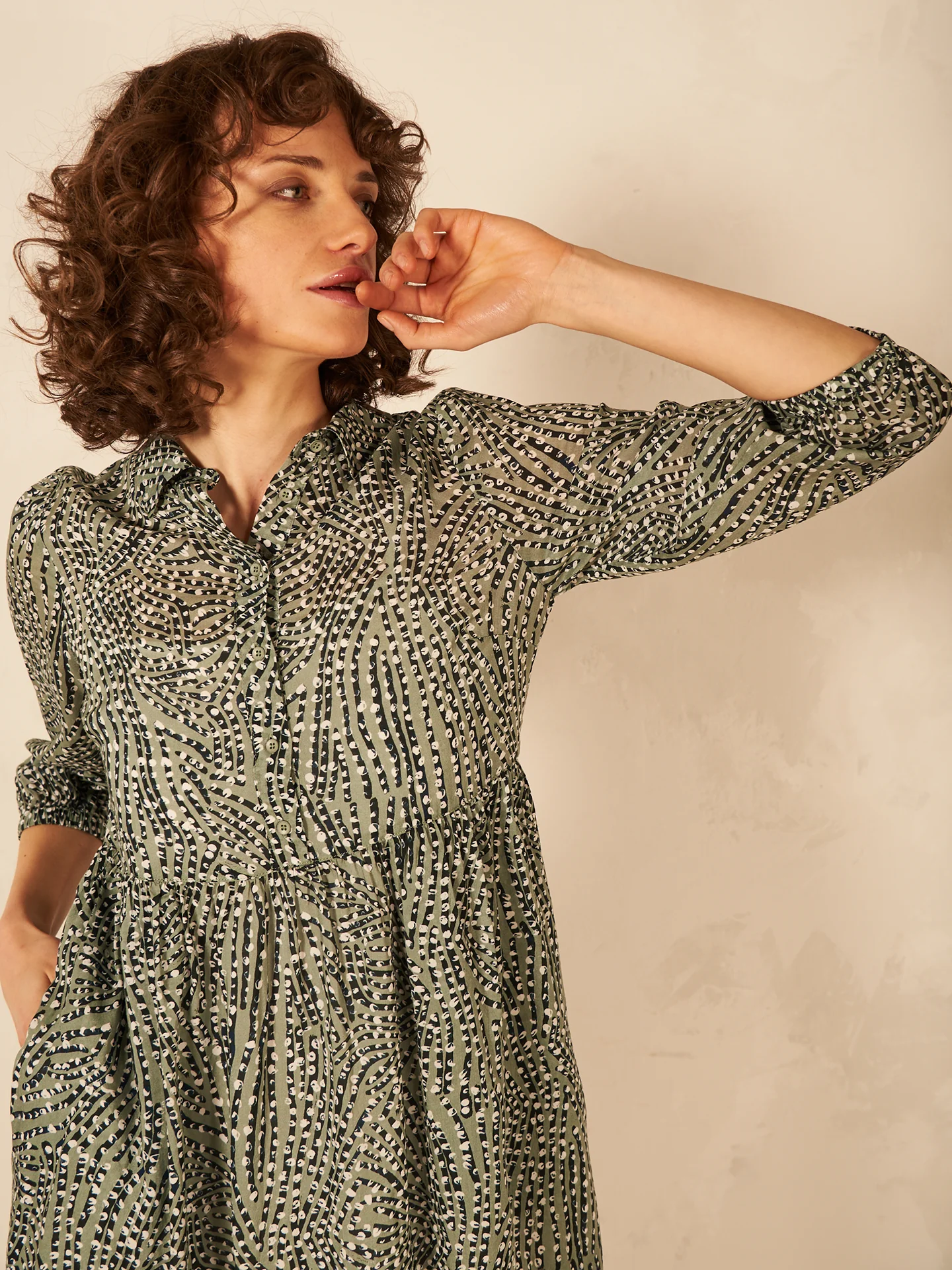 Kleid mit Kragen - Image 4