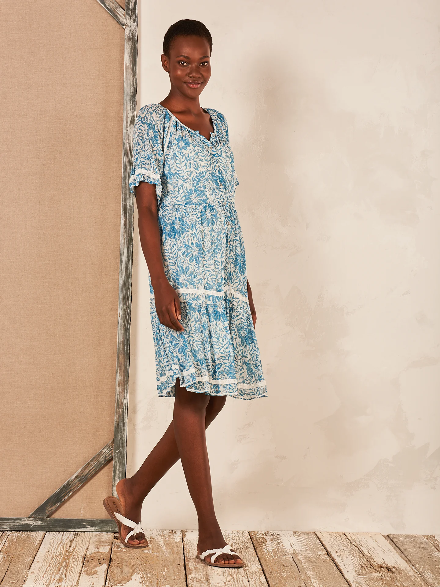 Kleid mit Volant - Image 13