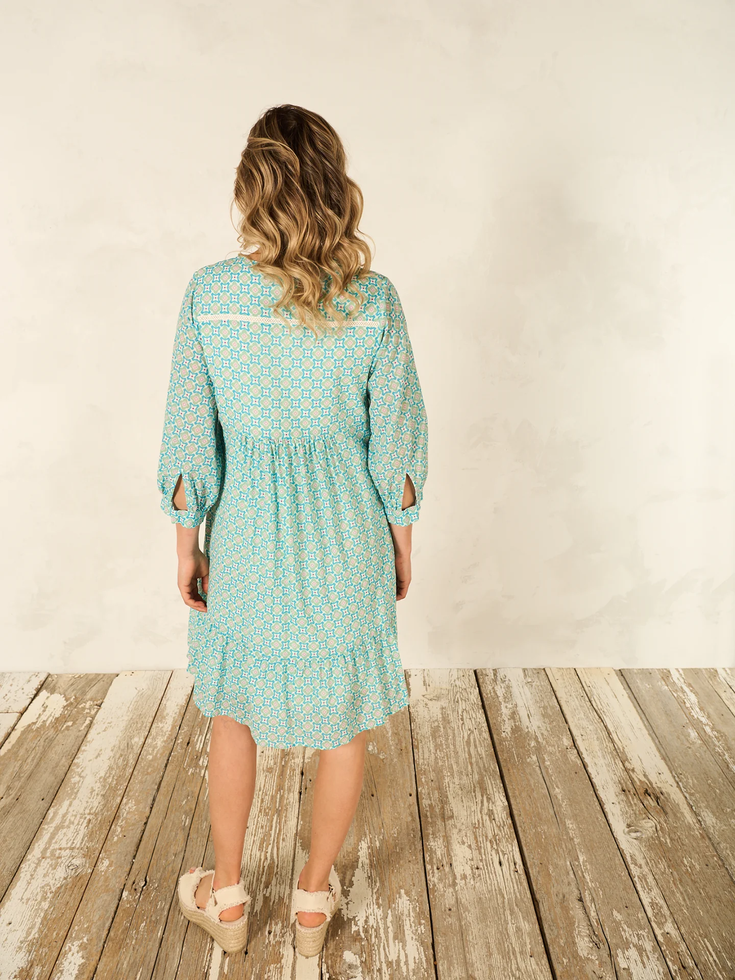 Kleid mit Volant - Image 4