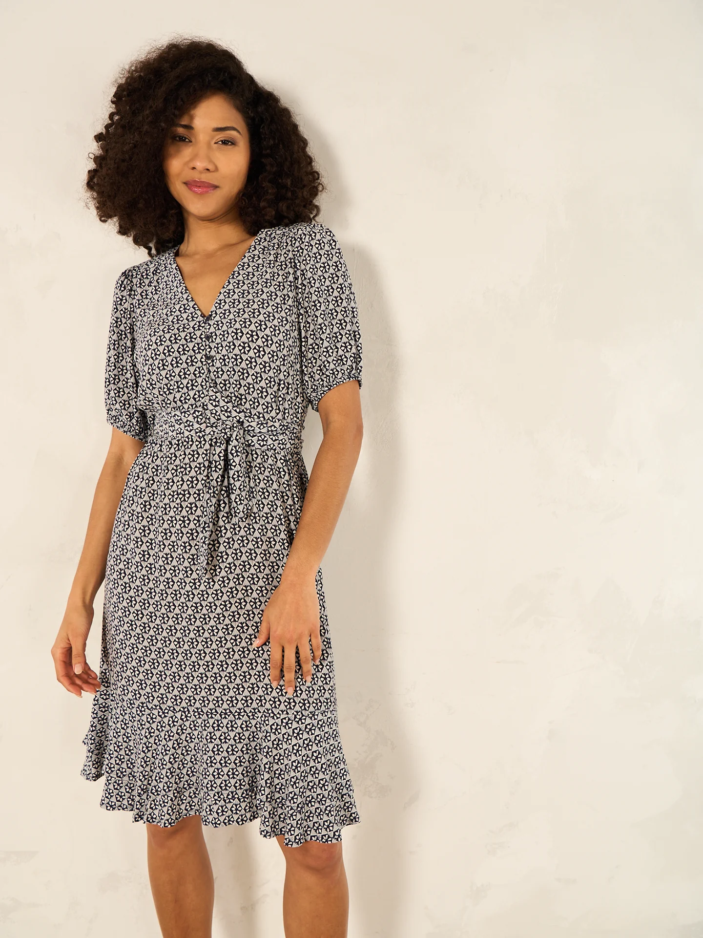 Kleid mit Volant - Image 8