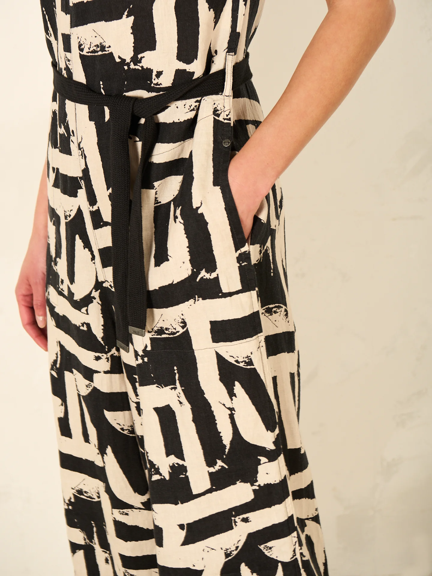 Leinenjumpsuit - Image 3