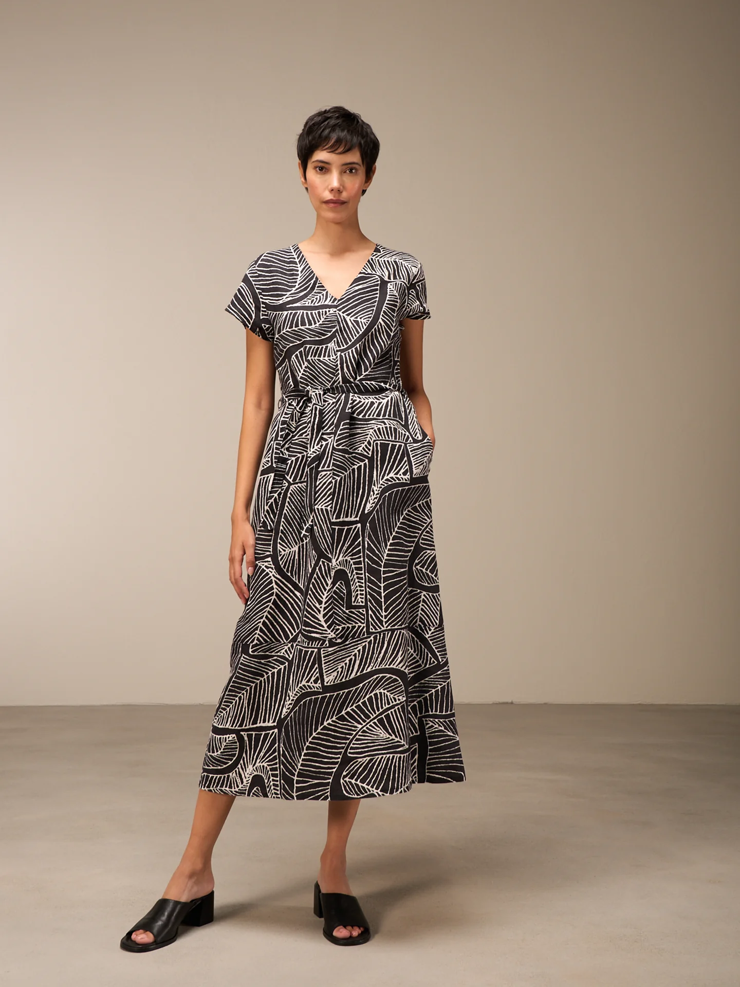 Leinenkleid - Image 2