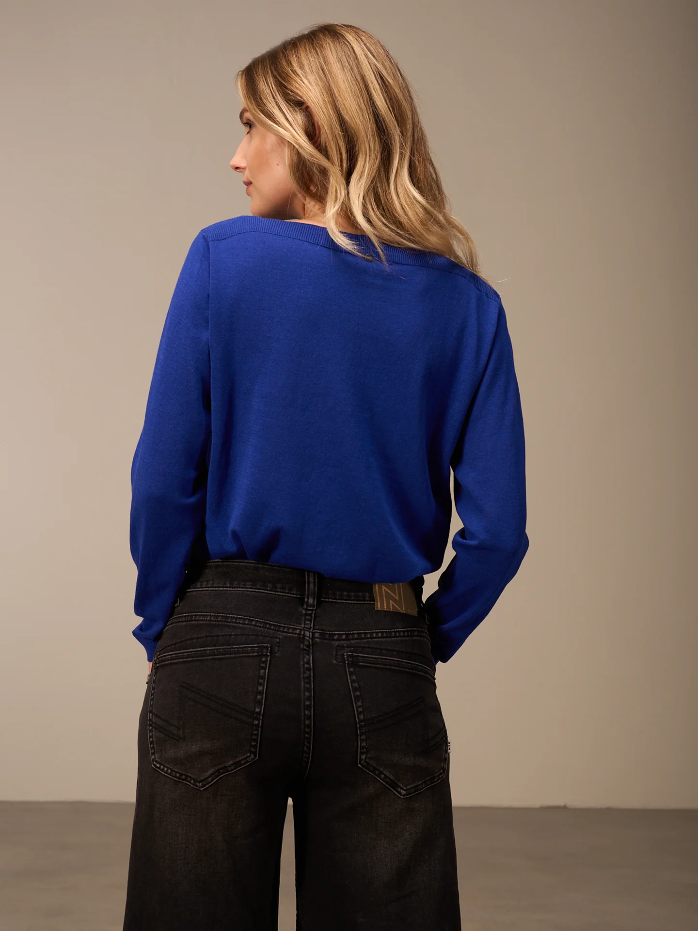 Pullover - Image 23