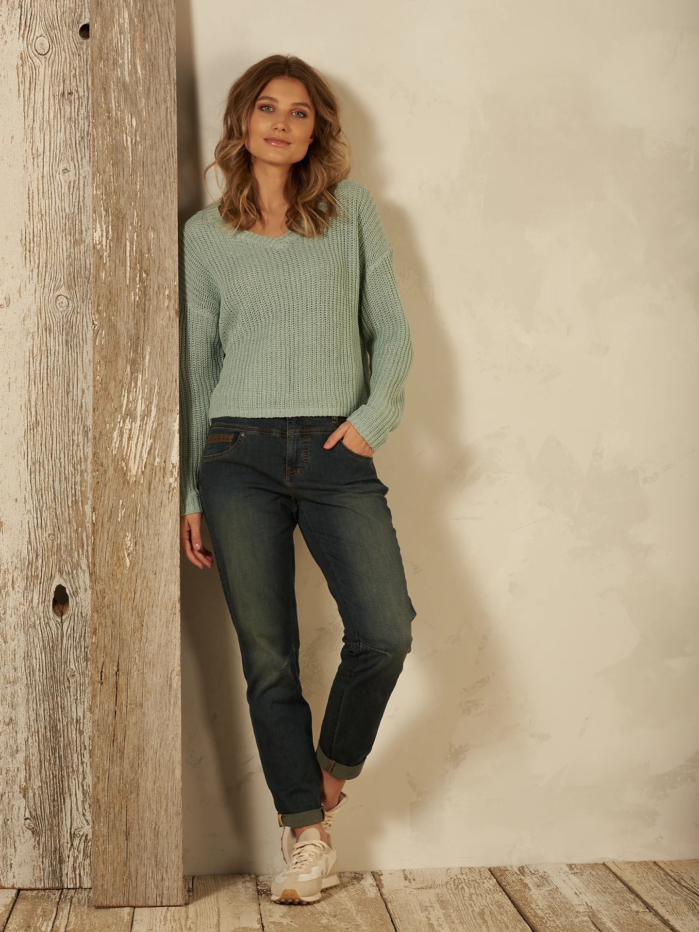 Pullover mit V-Ausschnitt - Image 13