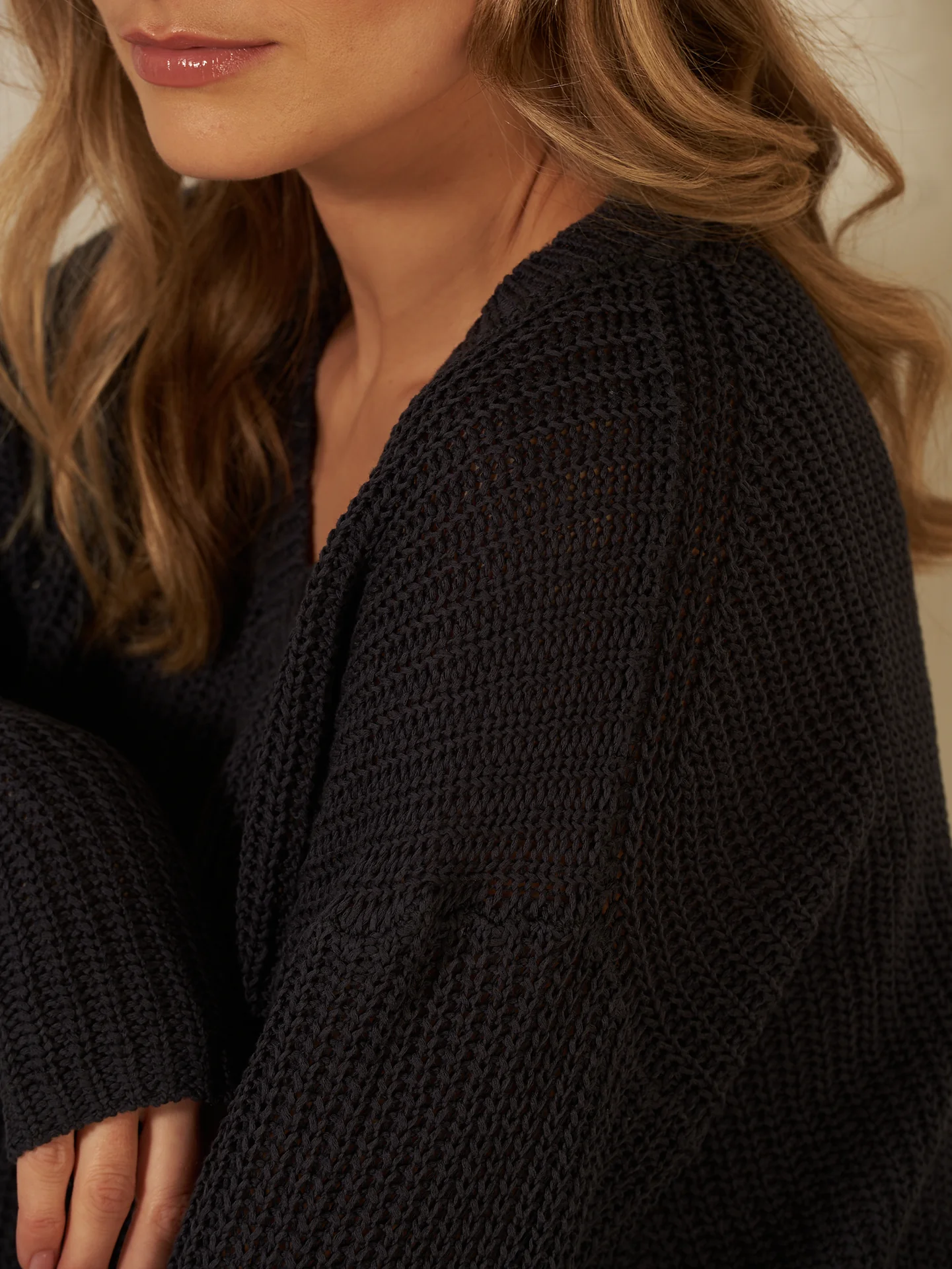 Pullover mit V-Ausschnitt - Image 19