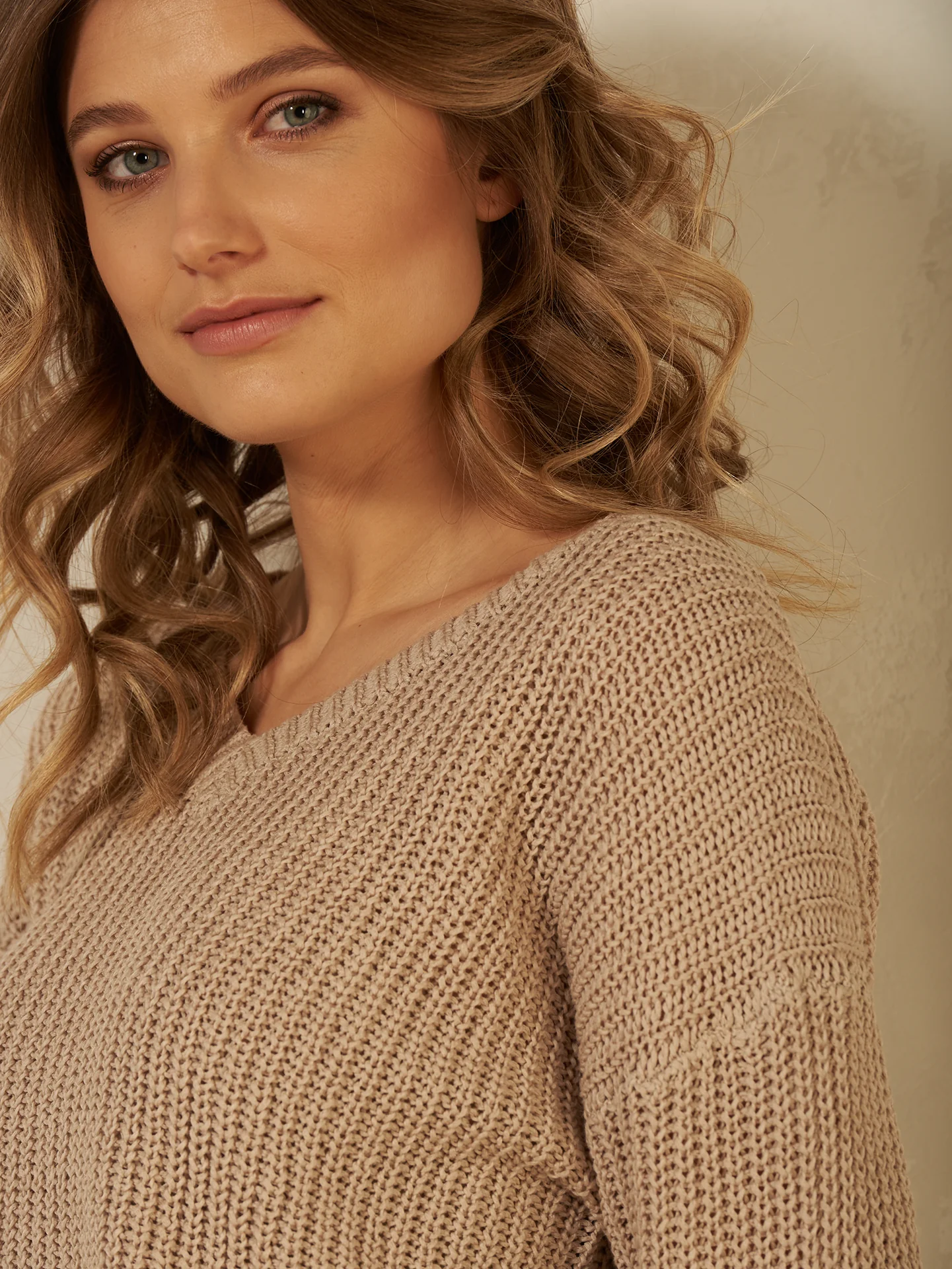 Pullover mit V-Ausschnitt - Image 3