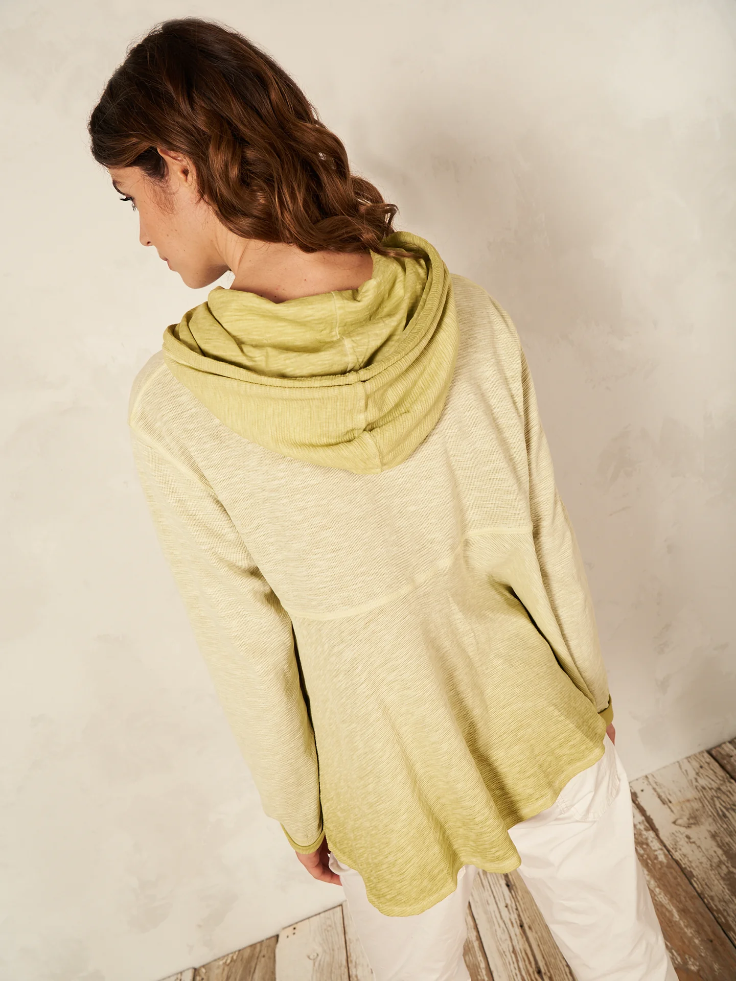 Pullover mit Kapuze - Image 4