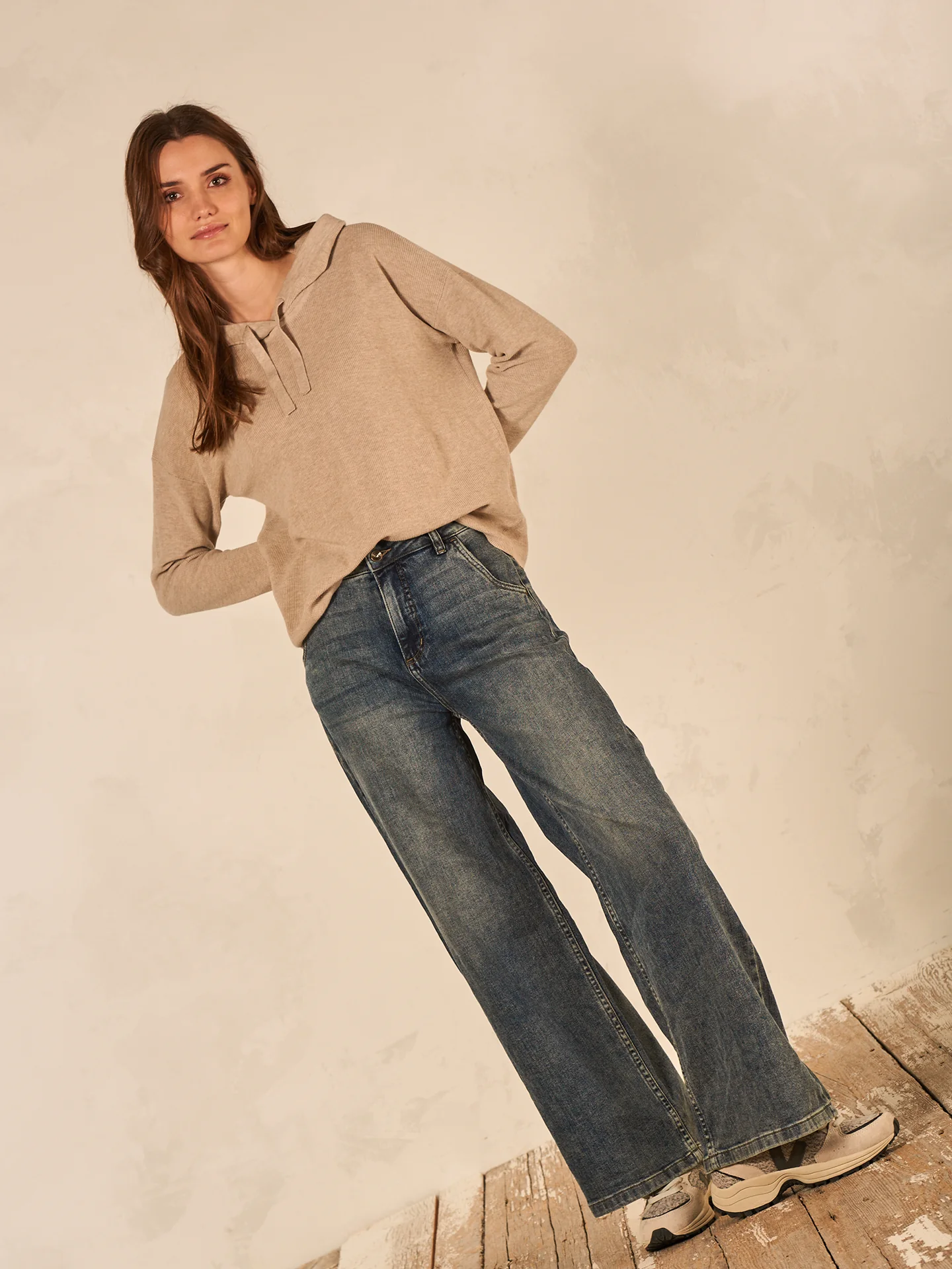 Pullover mit Kapuze - Image 4