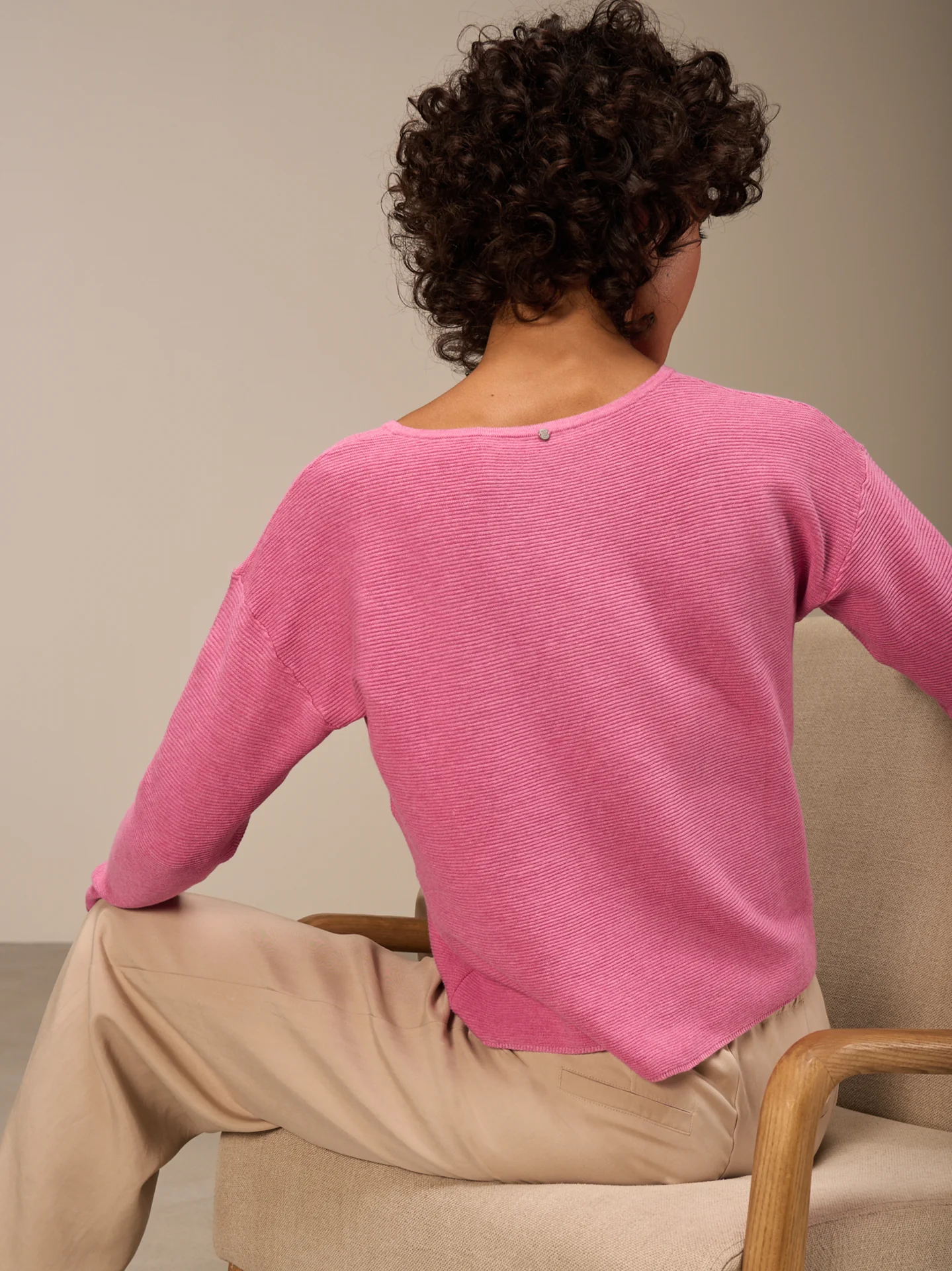 Pullover mit Rundauschnitt - Image 14
