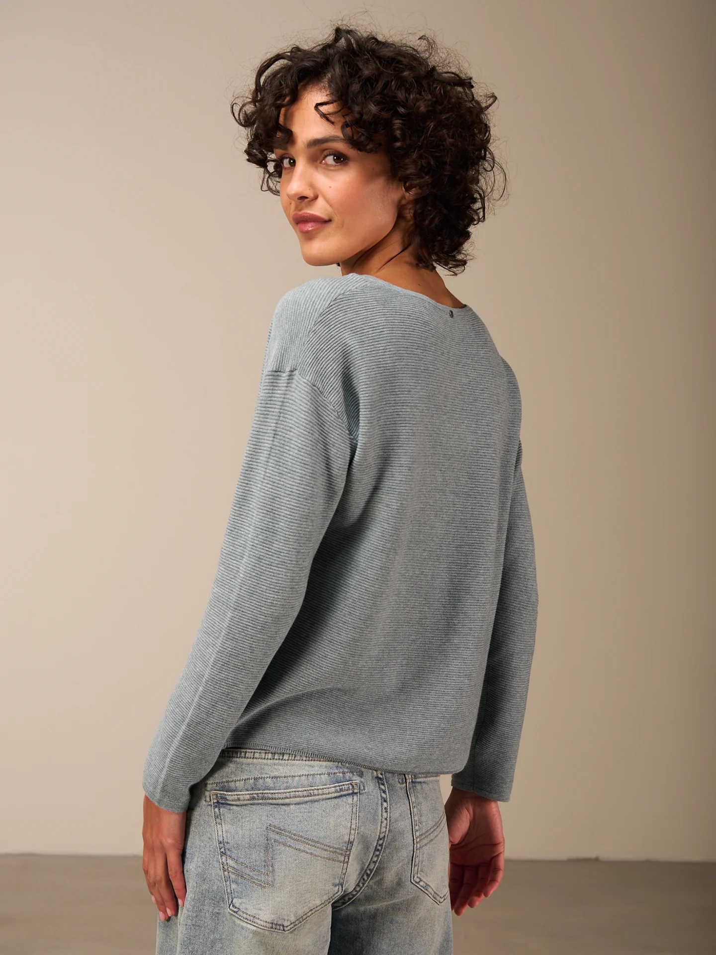 Pullover mit Rundauschnitt - Image 19