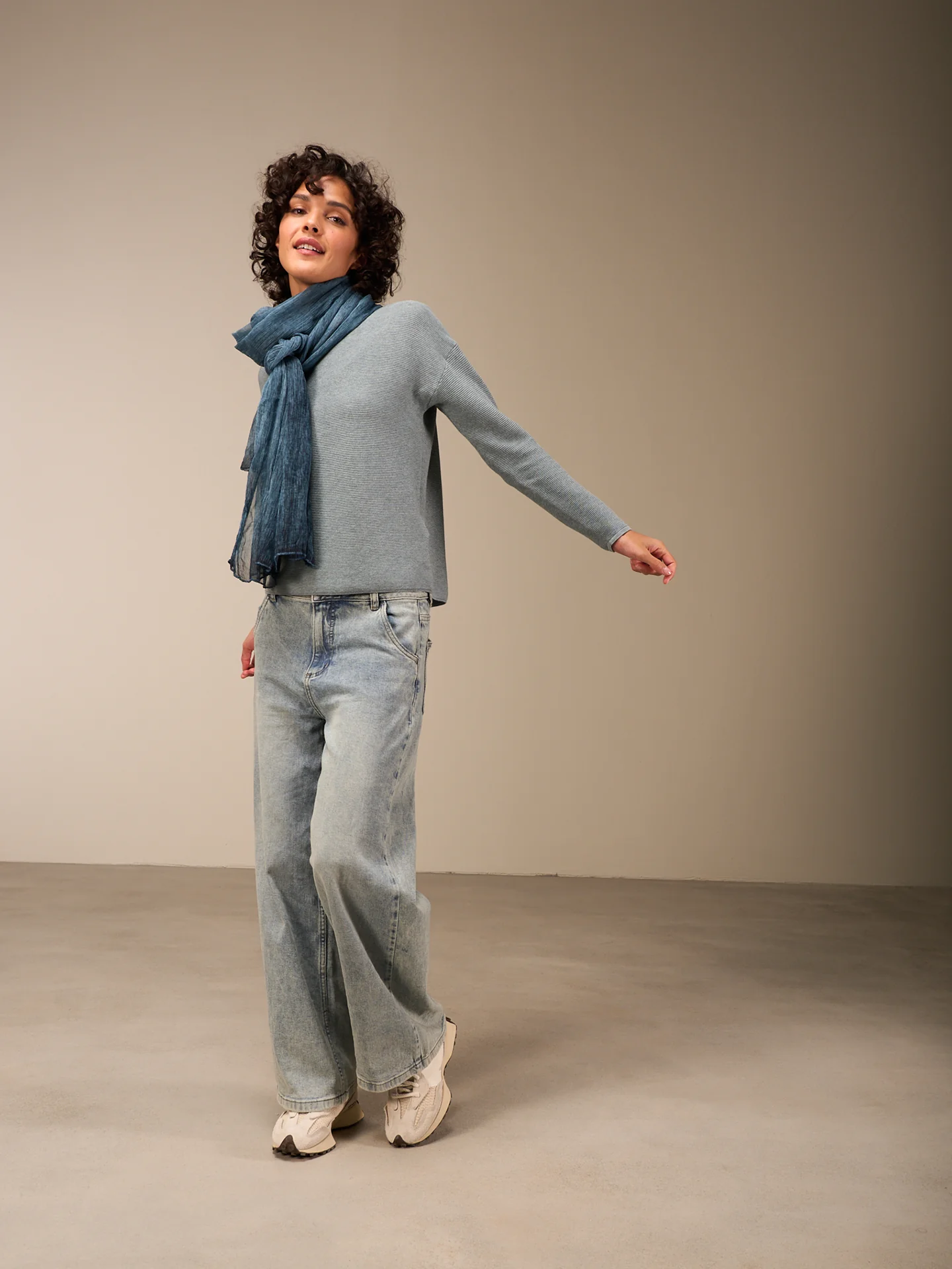 Pullover mit Rundauschnitt - Image 21