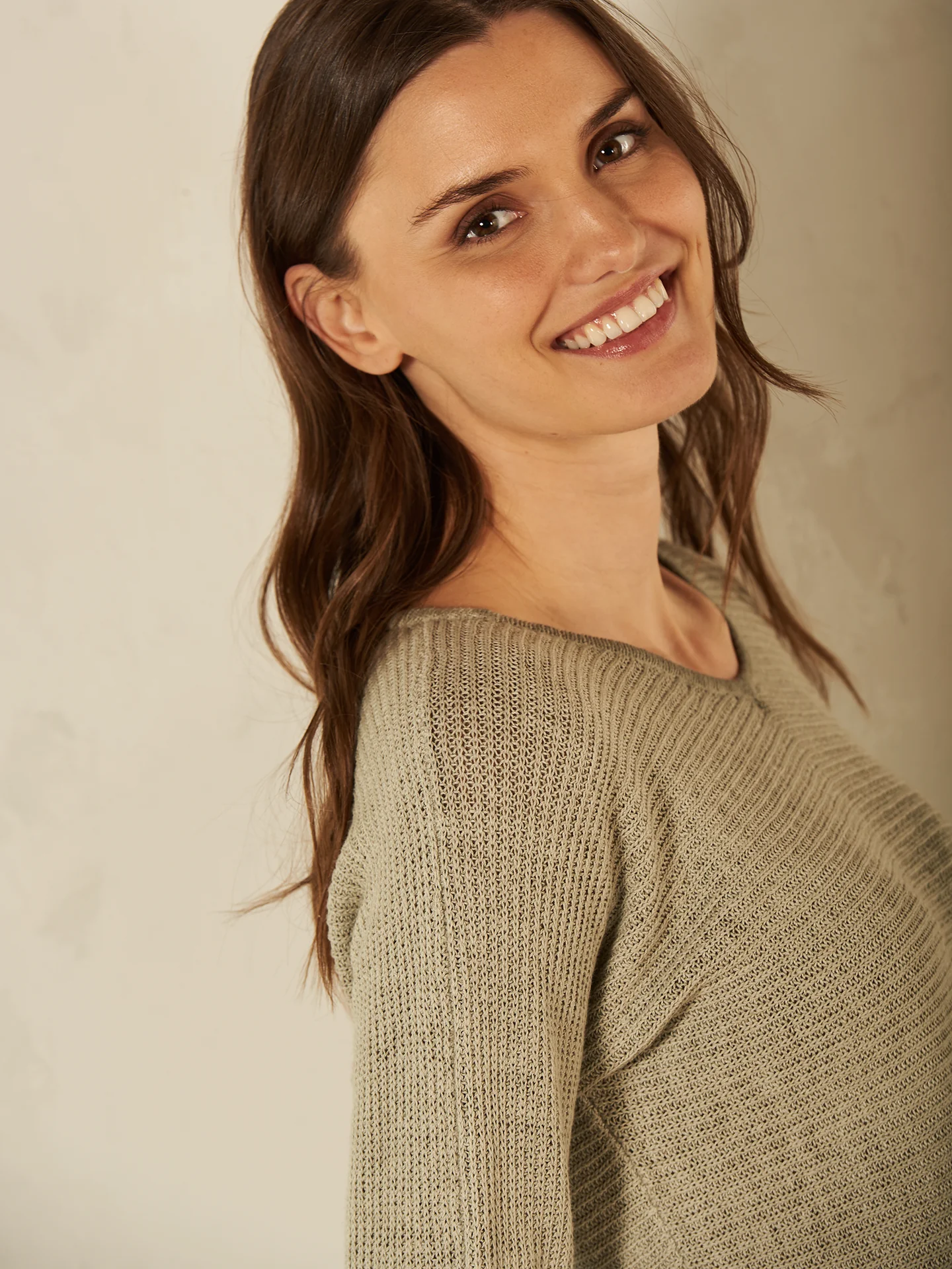 Pullover mit V-Ausschnitt - Image 25