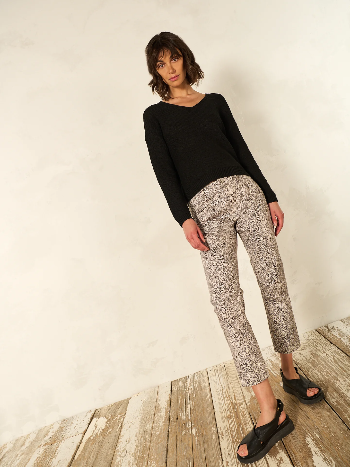 Pullover mit V-Ausschnitt - Image 4