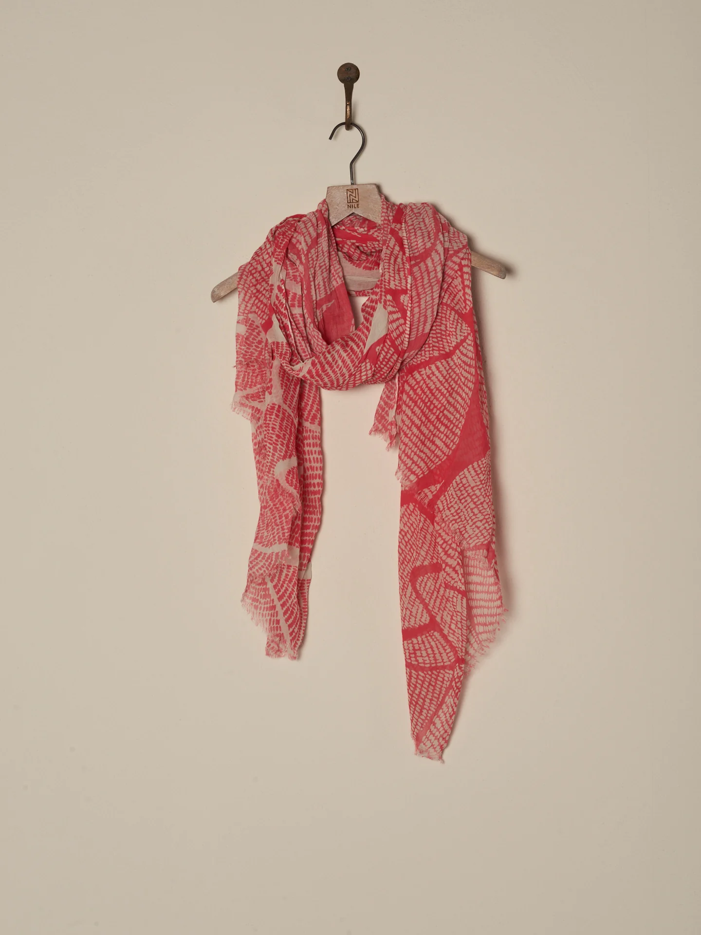 Schal mit Druck - Image 13