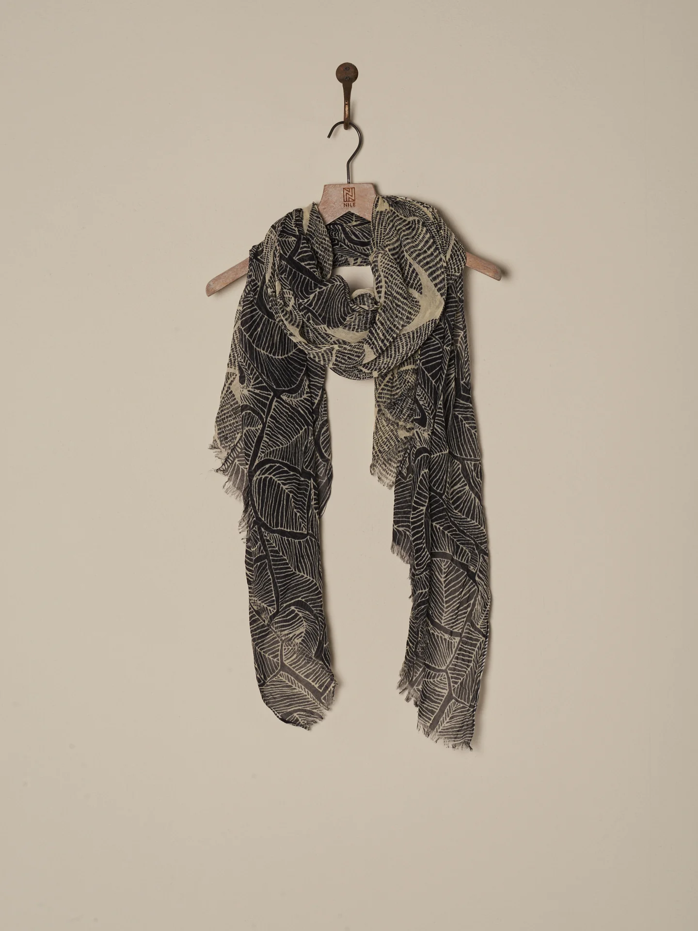 Schal mit Druck - Image 3