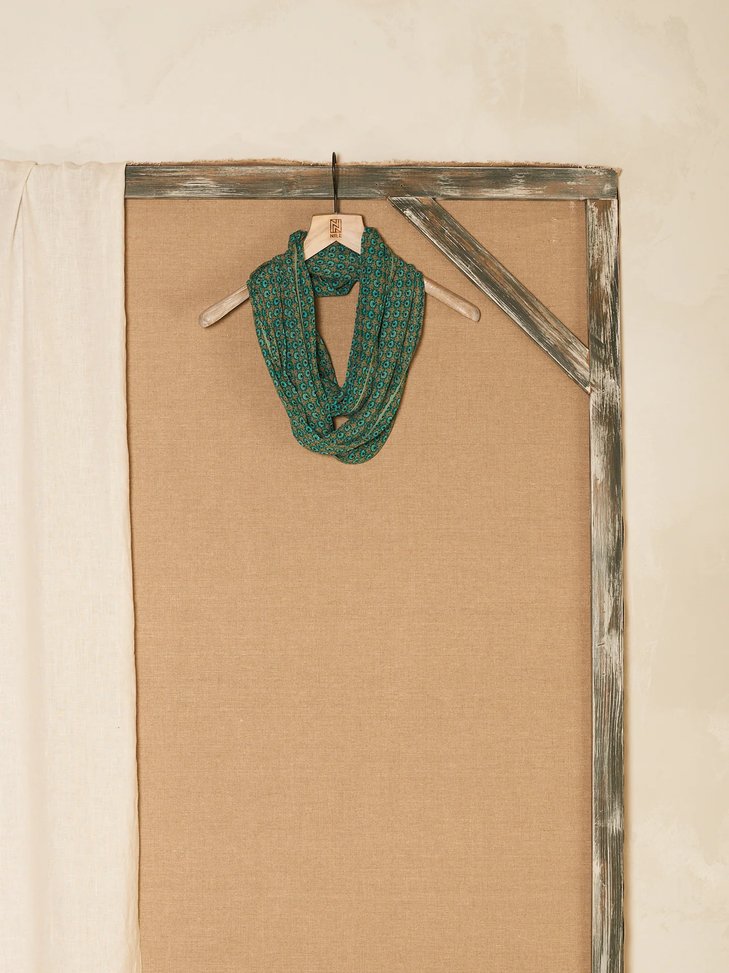 Schal mit Druck - Image 13