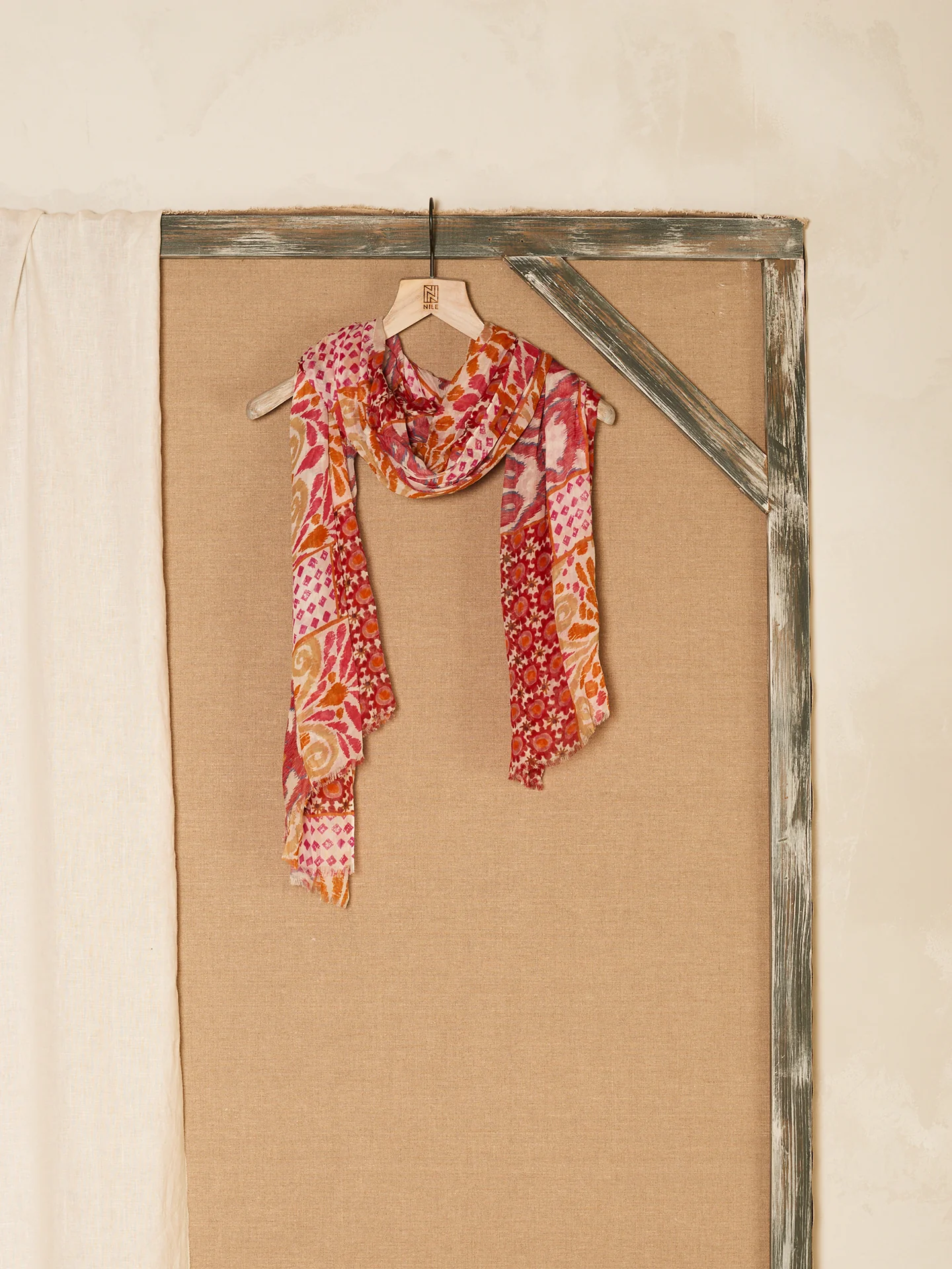 Schal mit Druck - Image 15