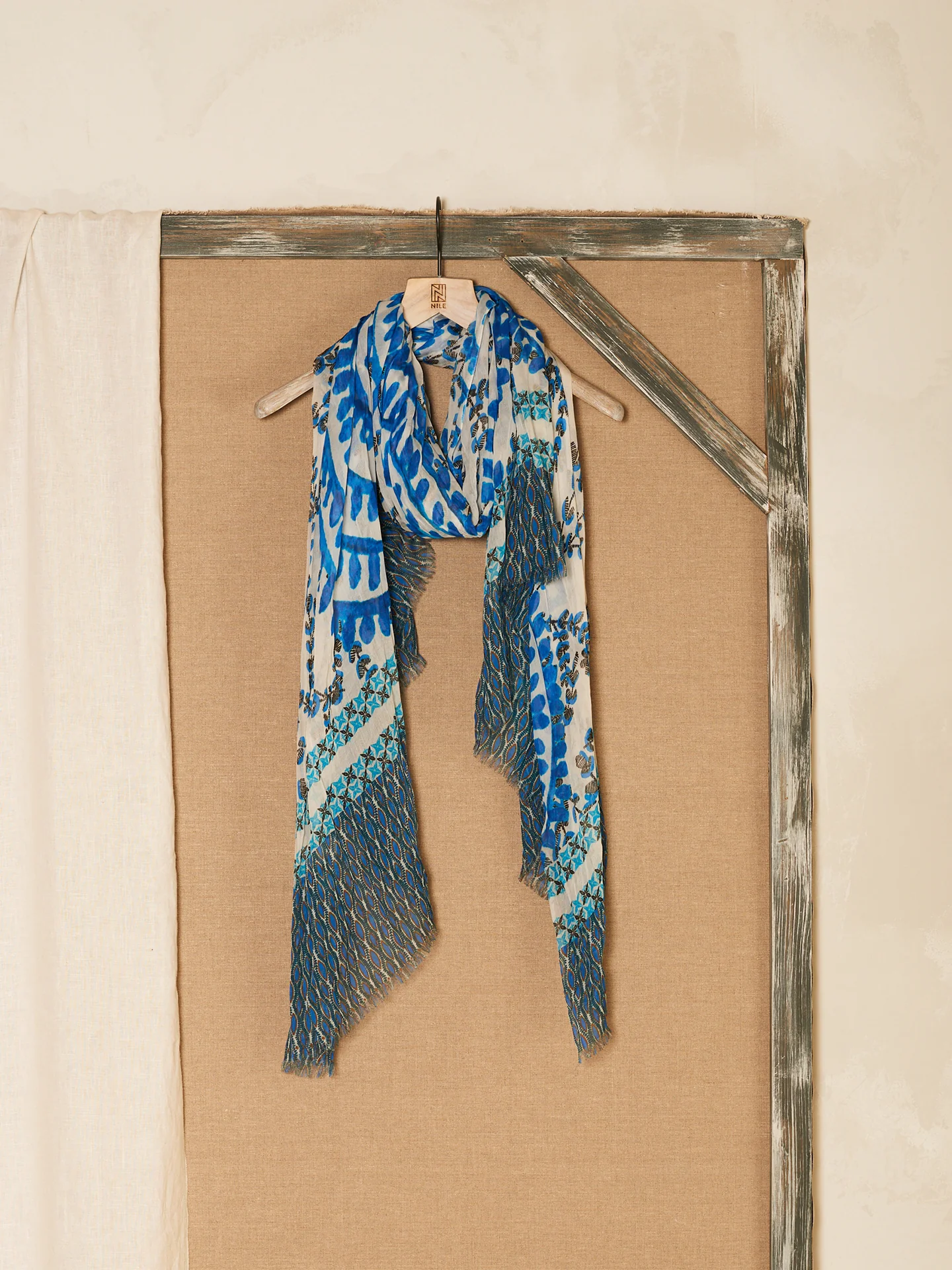 Schal mit Druck - Image 7