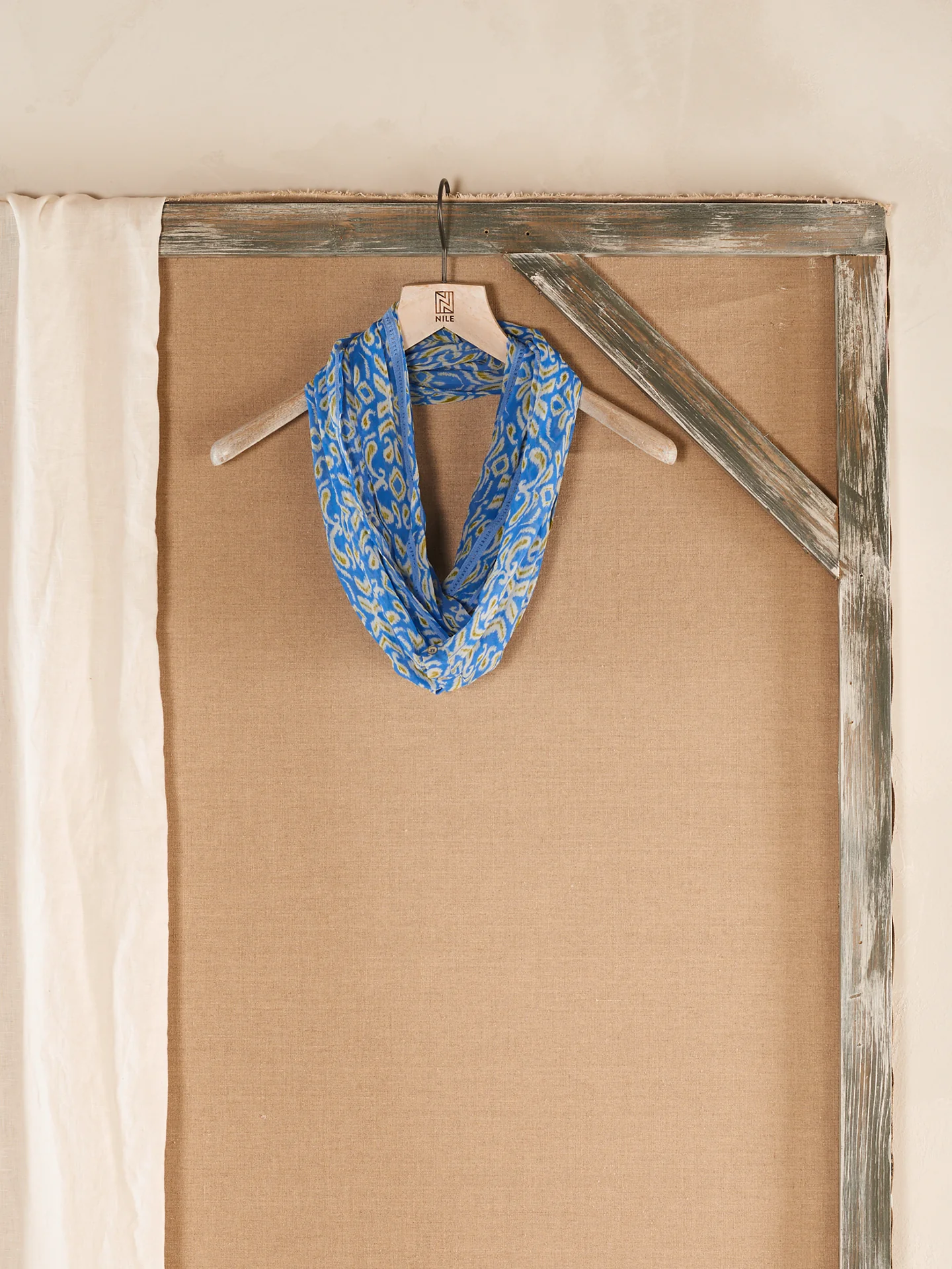 Schal mit Druck - Image 3