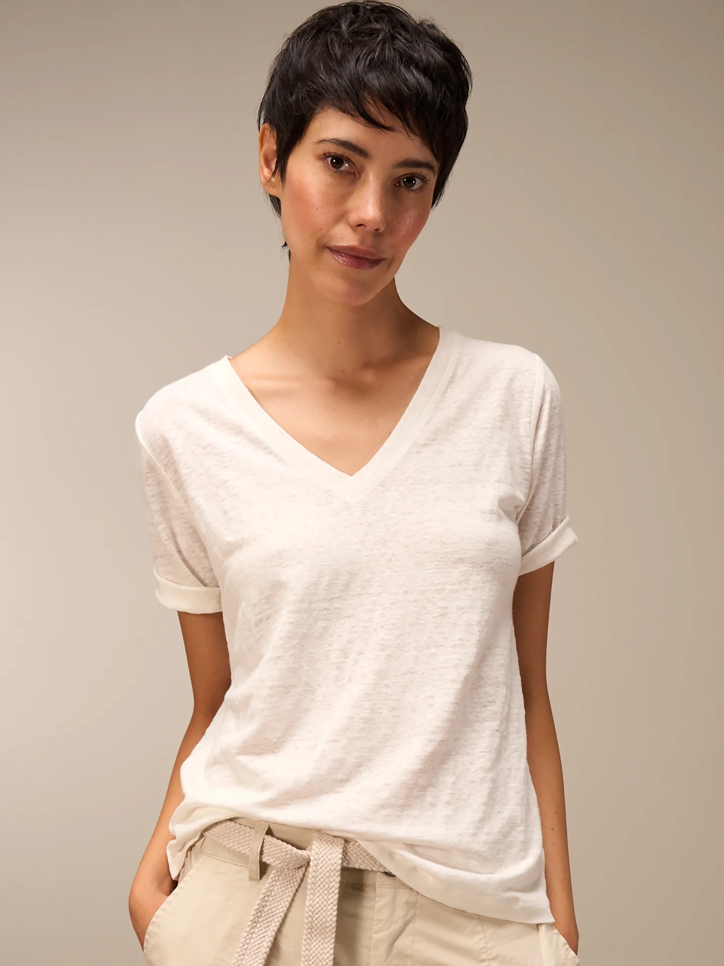 Shirt mit V-Ausschnitt - Image 7