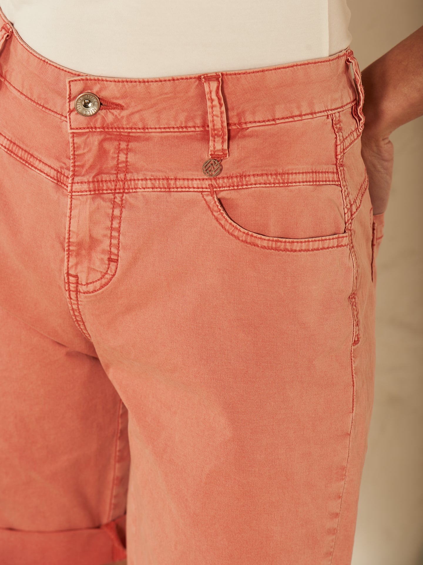 Shorts - Image 9