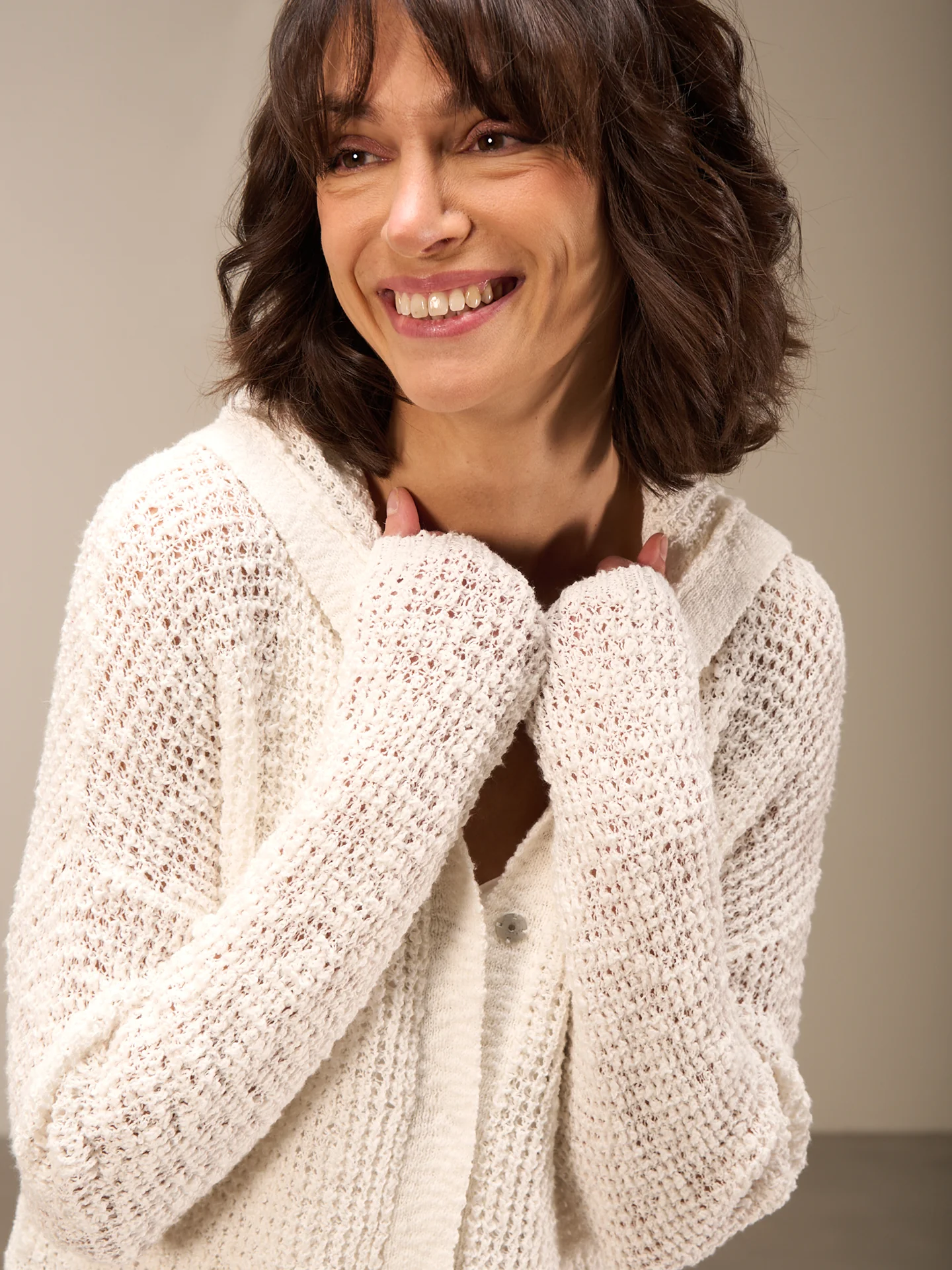 Strickjacke mit Kapuze - Image 8