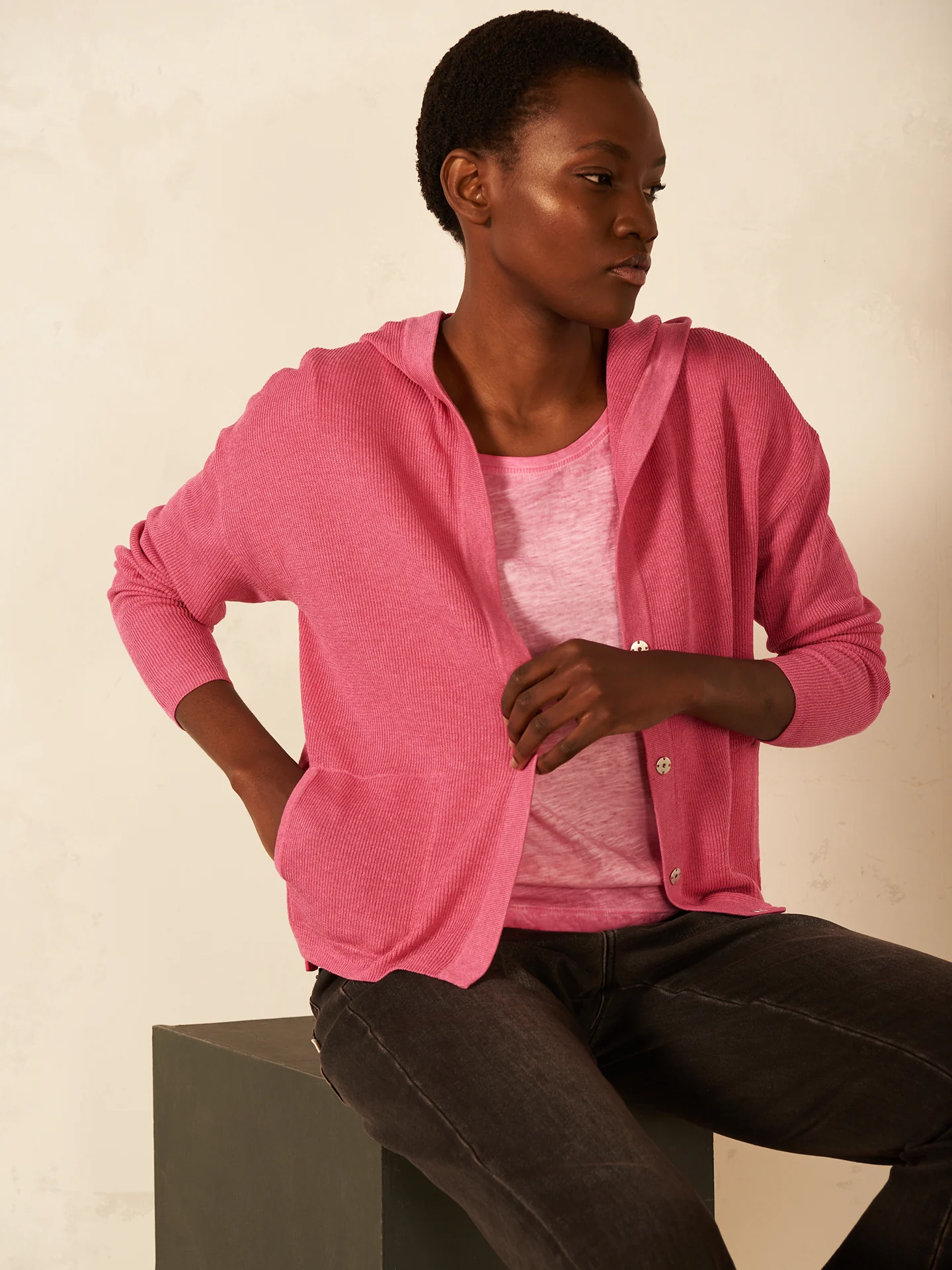 Strickjacke mit Kapuze - Image 16