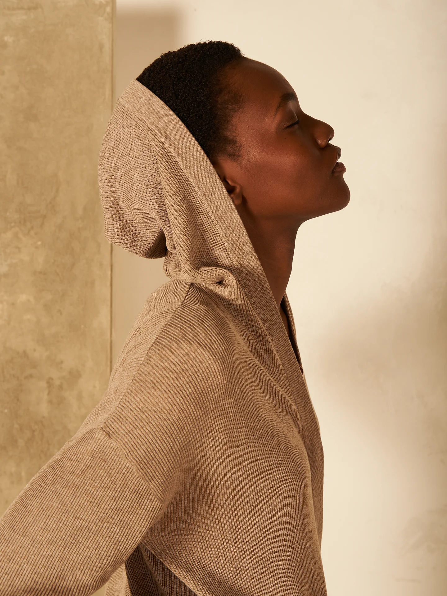 Strickjacke mit Kapuze - Image 3