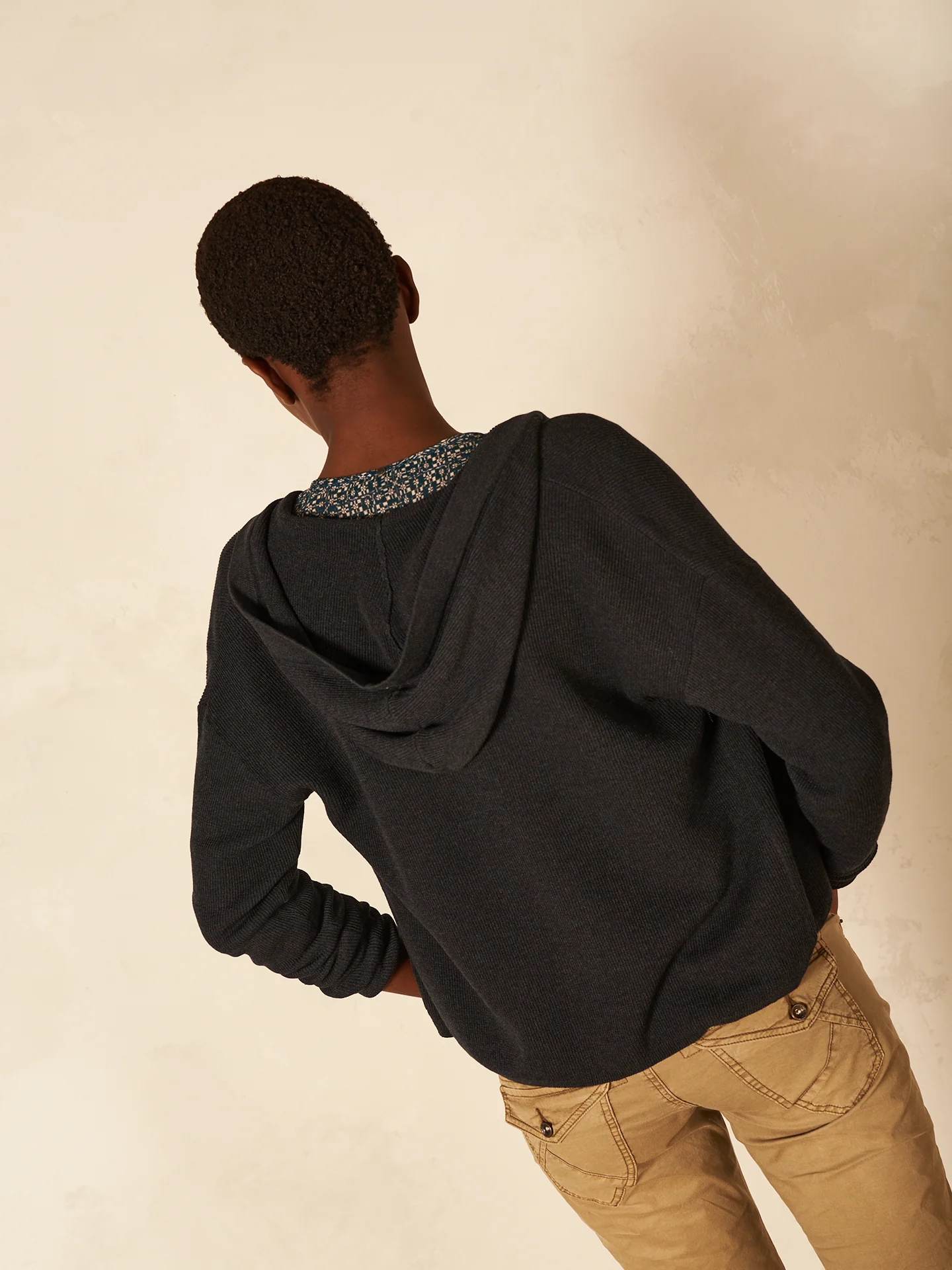 Strickjacke mit Kapuze - Image 8