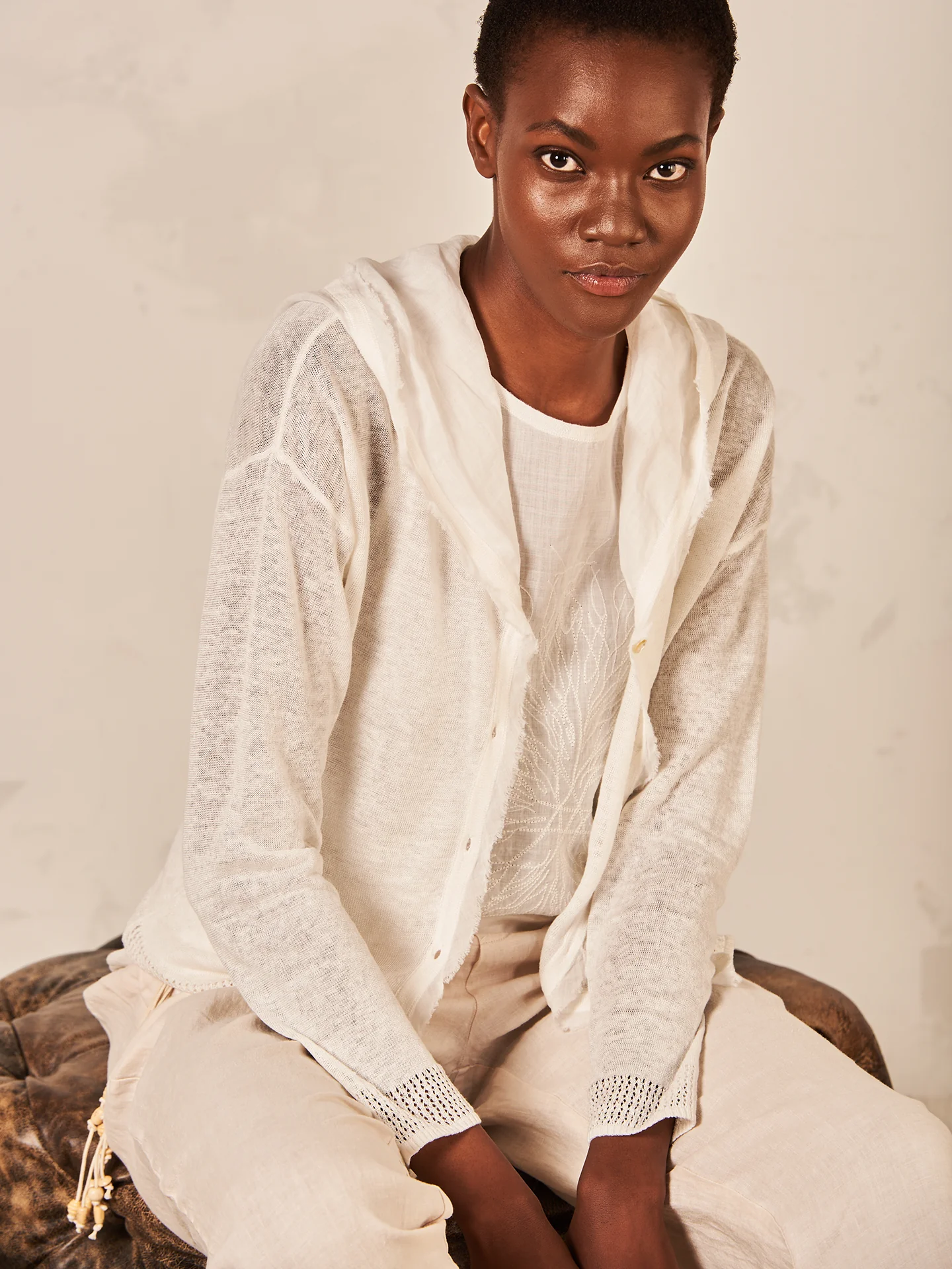 Strickjacke mit Leinen - Image 11