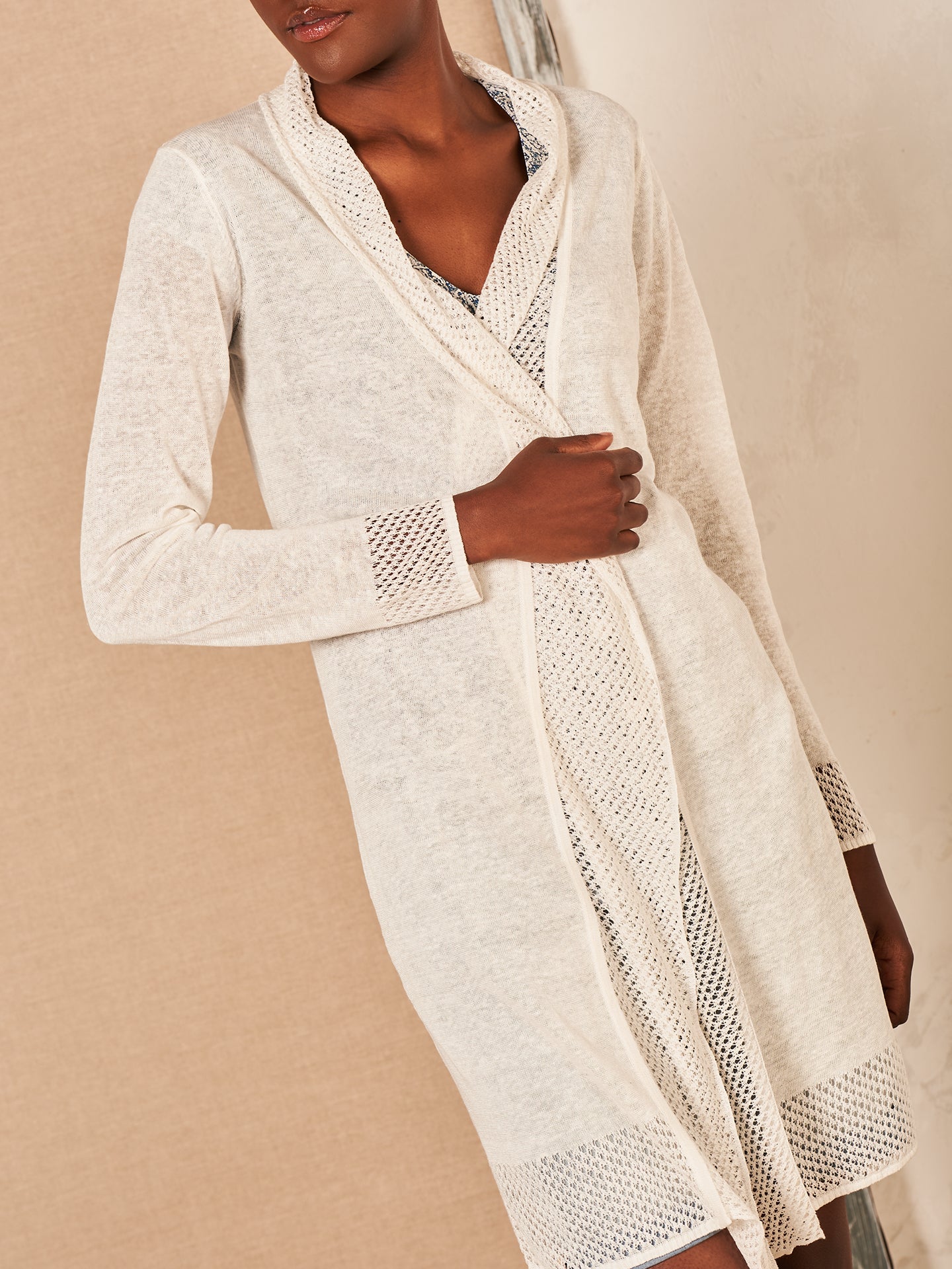 Strickjacke mit Leinen