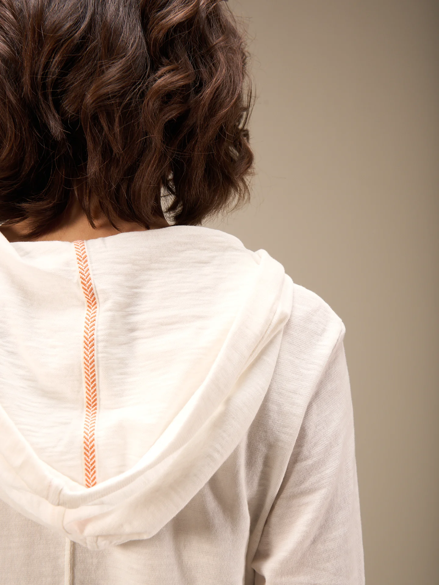 Sweatjacke mit Kapuze - Image 9
