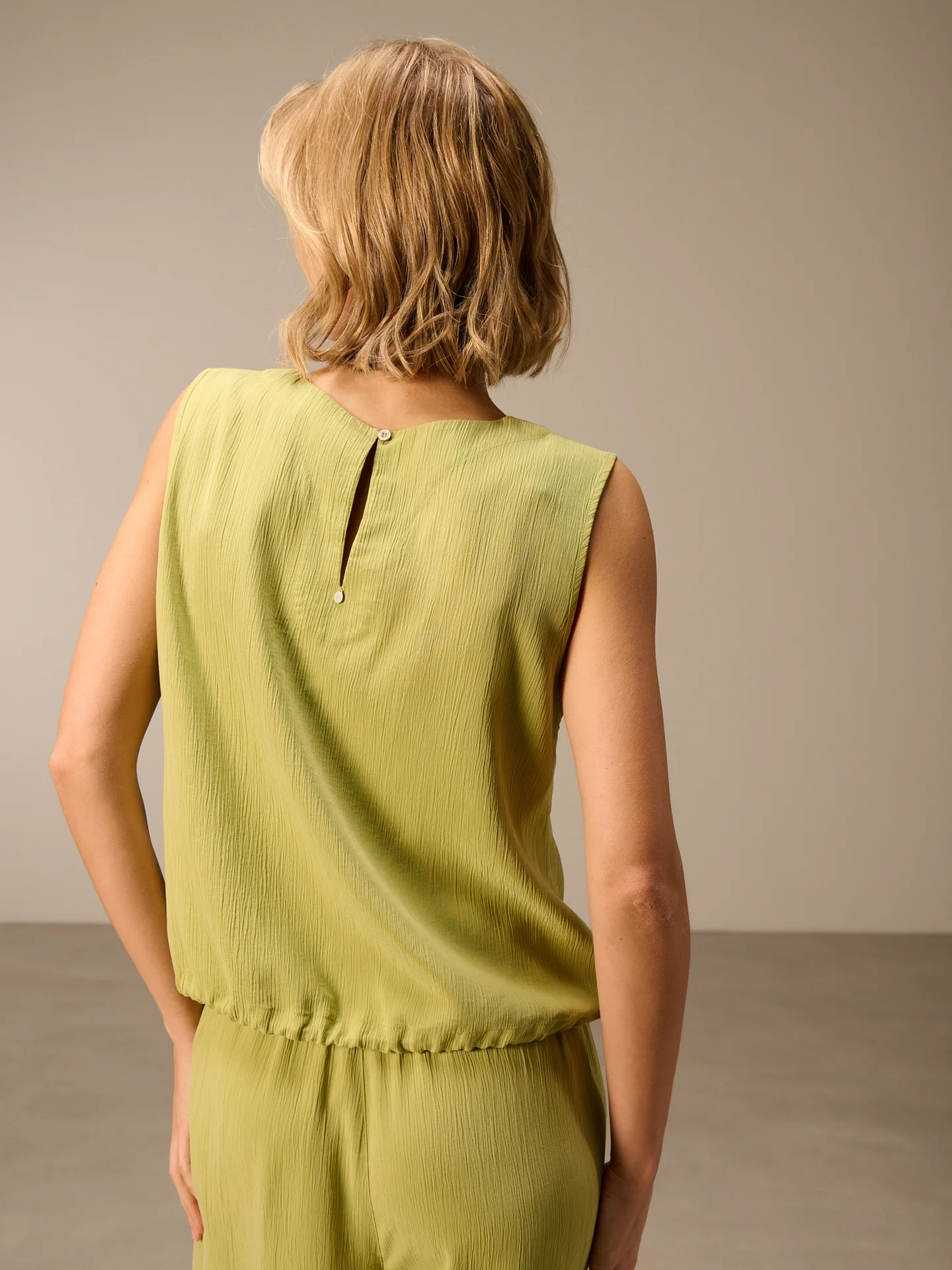 Bluse einfarbig - Image 9
