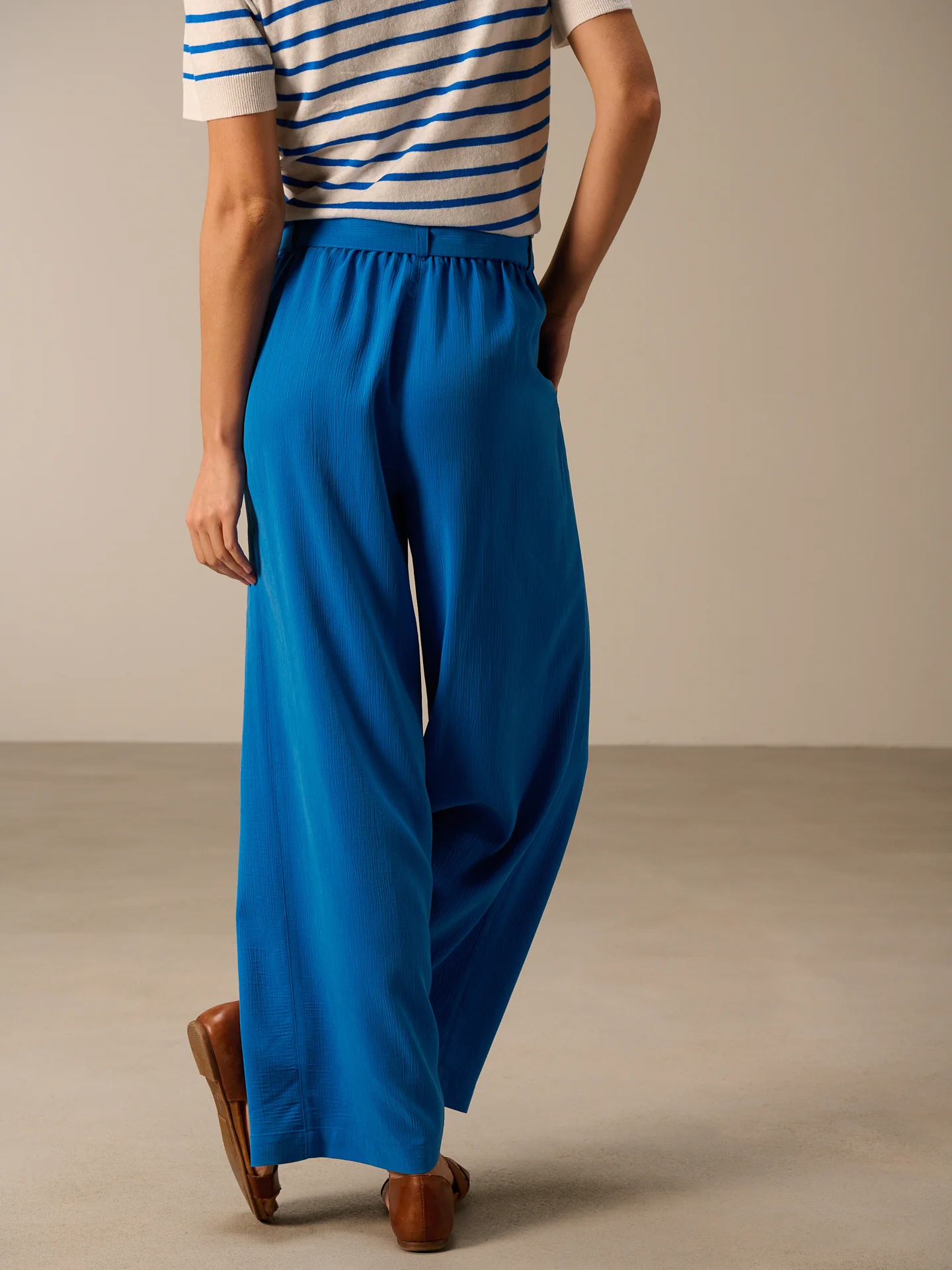 Hose mit weitem Bein - Image 13
