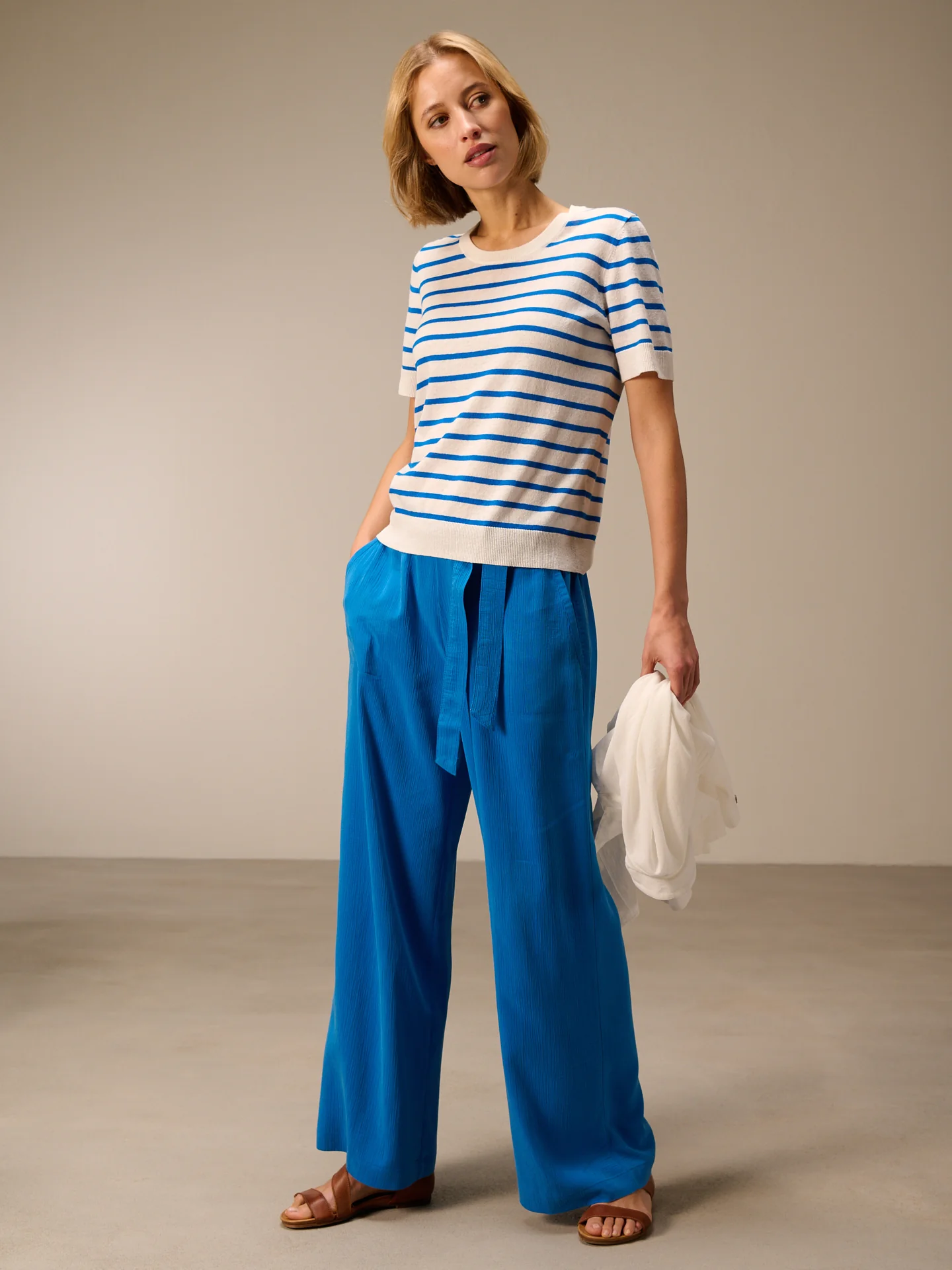 Hose mit weitem Bein - Image 14