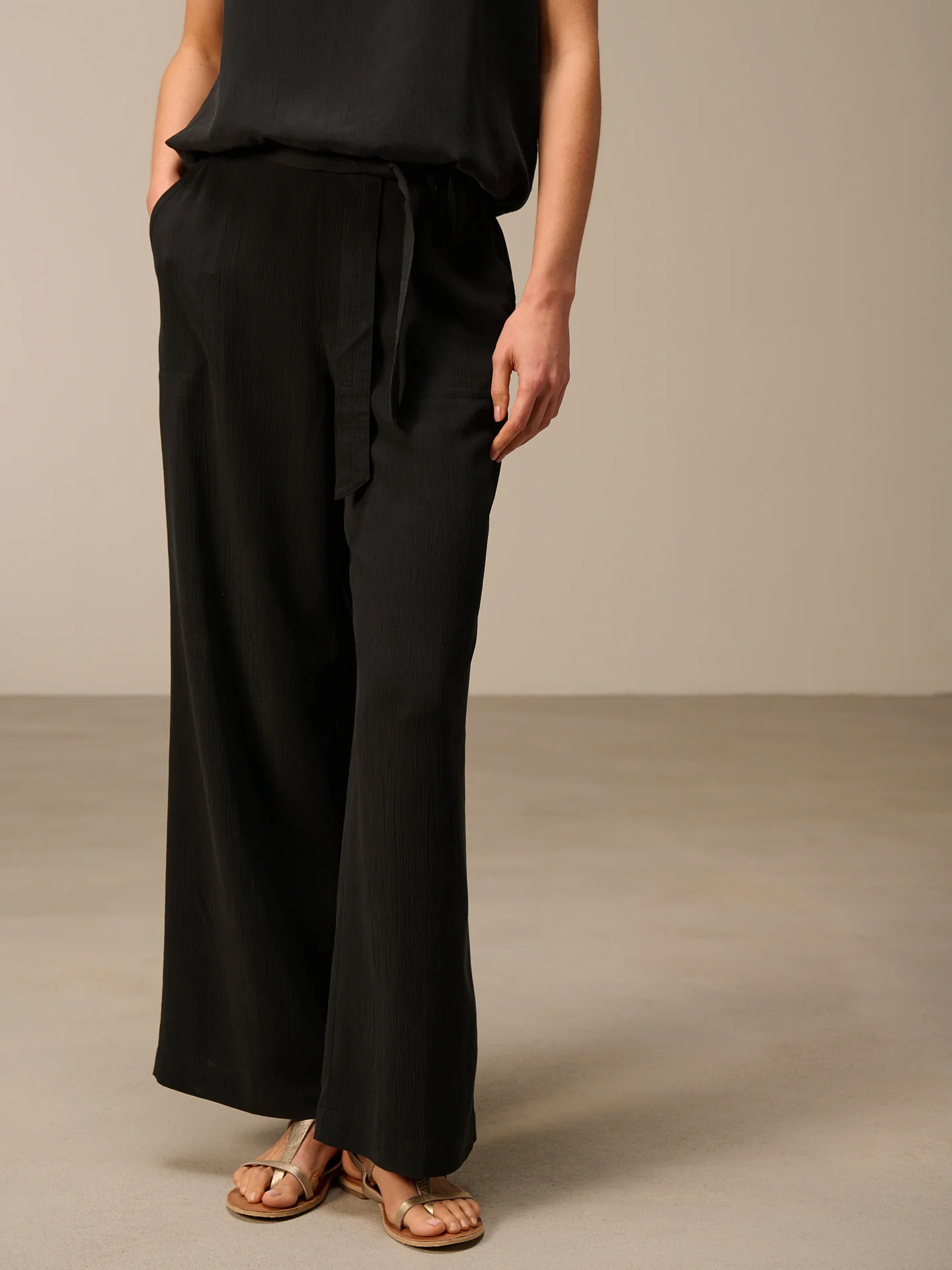 Hose mit weitem Bein - Image 3