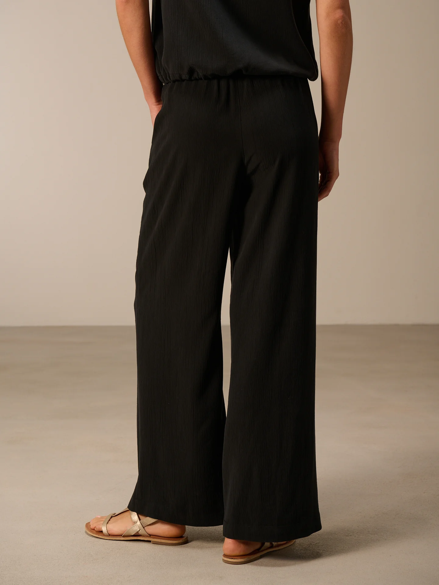 Hose mit weitem Bein - Image 4