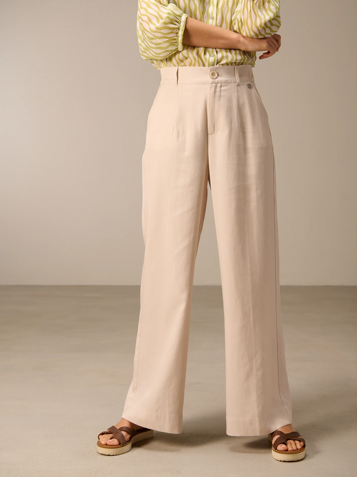 Hose Wide - Image 2